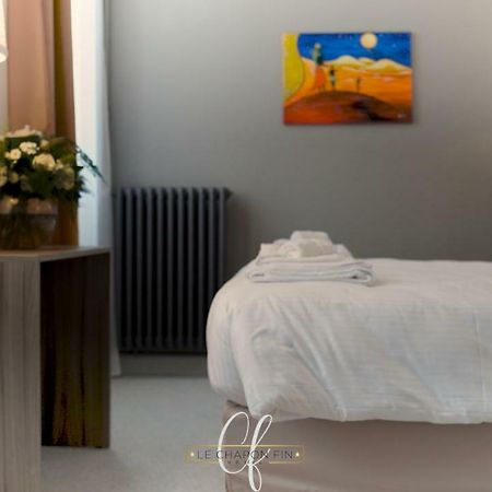 Hotel Le Chapon Fin Moissac Exterior foto