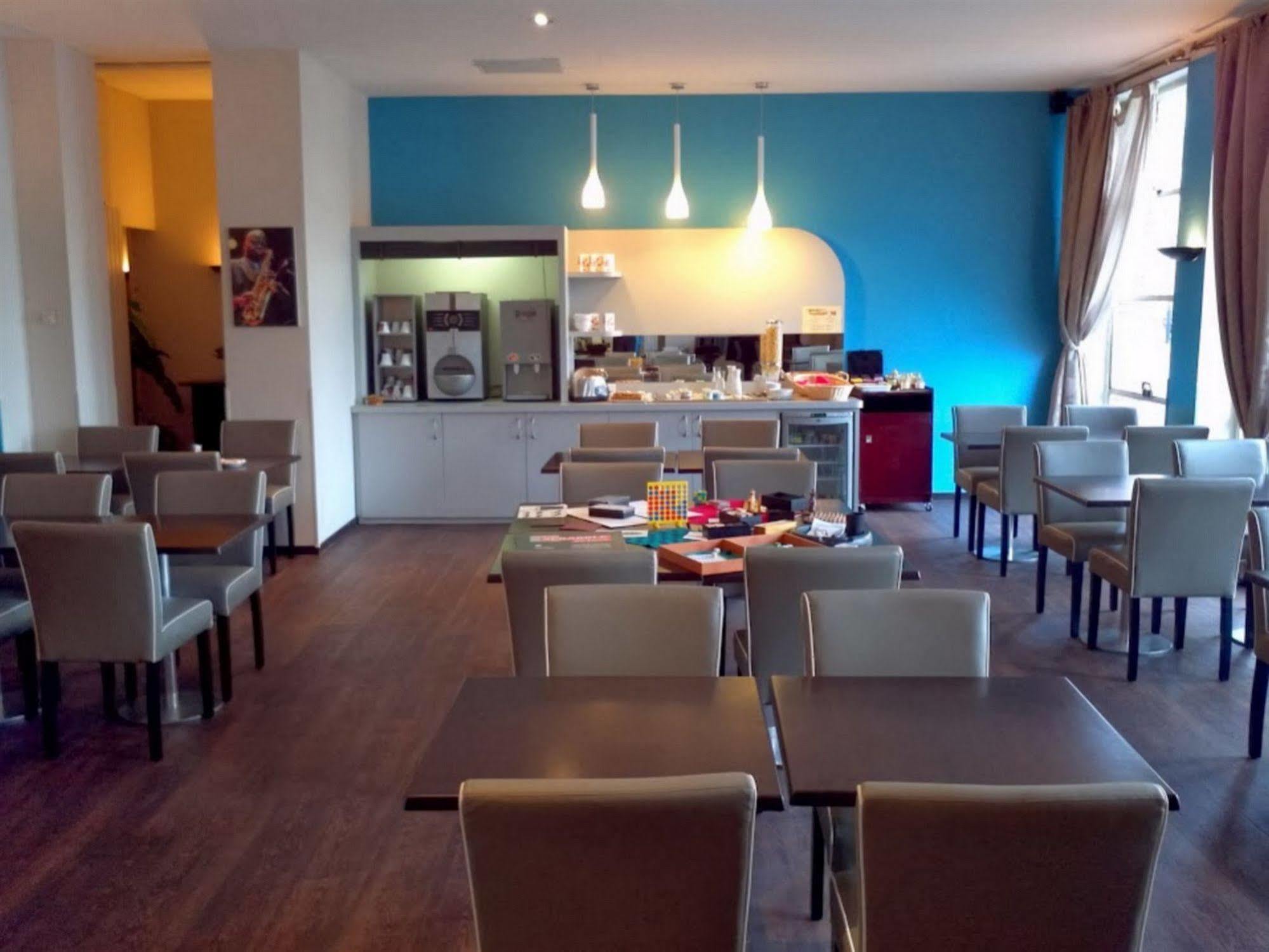 Hotel Le Chapon Fin Moissac Exterior foto